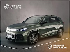 Volkswagen Tiguan - R-Line Edition 1.5 TSI eHybrid 272pk DSG Automaat Trekhaak, Black Style, Panoramadak, Adap