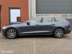 Volvo V60 - 2.0 D4 Inscription - pano dak - gevent. leder