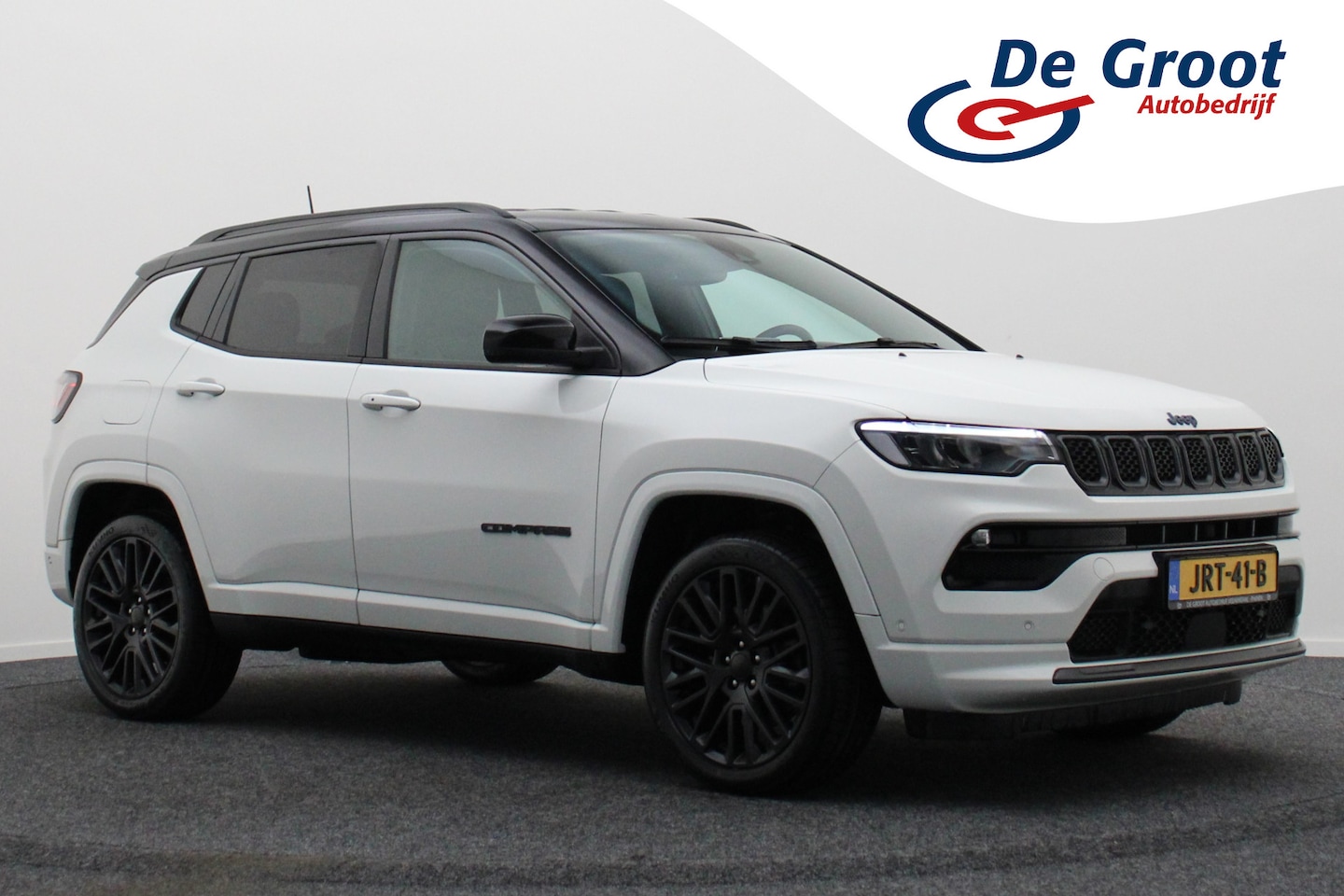 Jeep Compass - 4xe 240 Plug-in Hybrid Electric S Leer, Memory, Stoelkoeling, Camera, ACC, Apple Carplay, - AutoWereld.nl