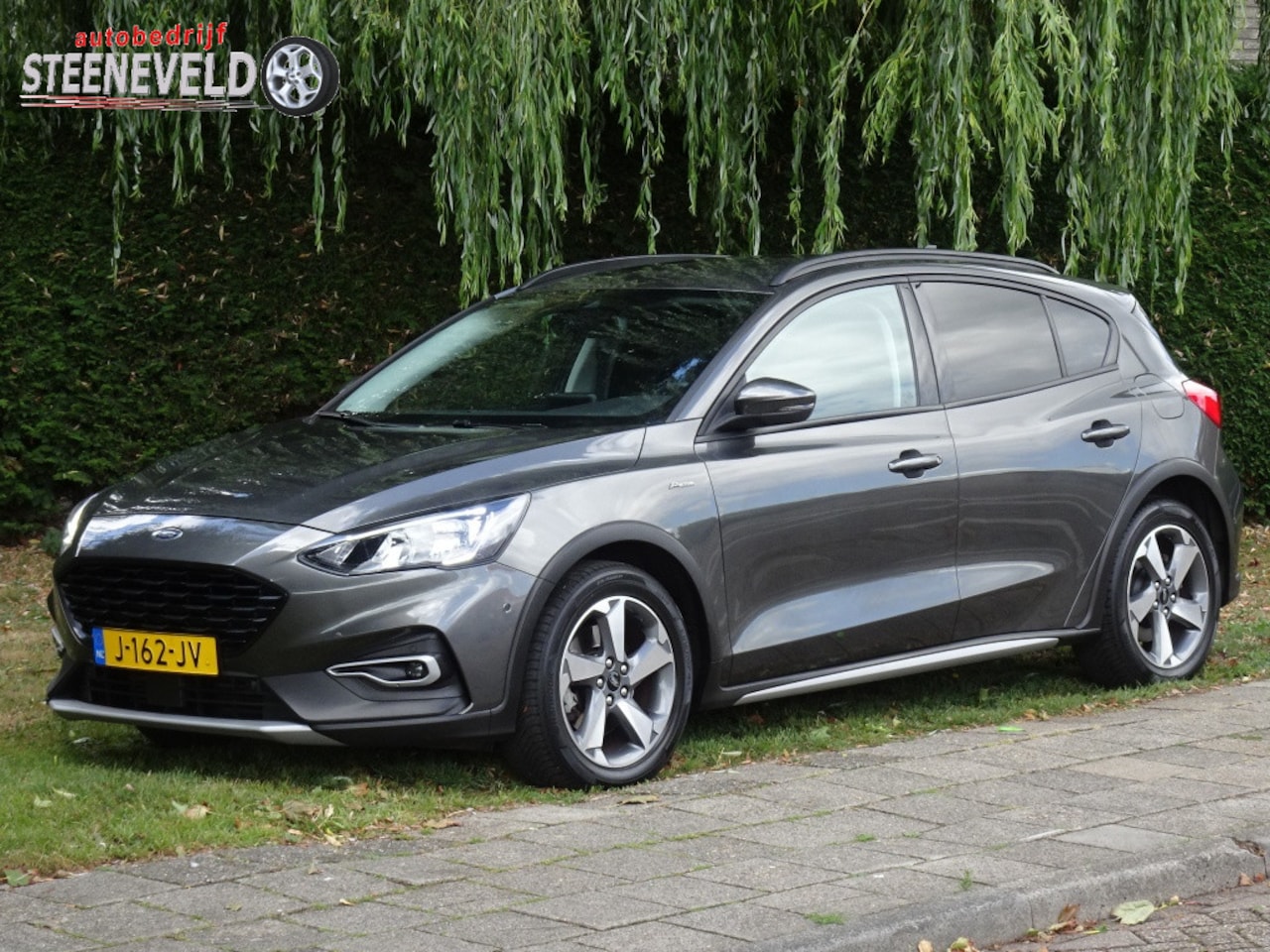Ford Focus - 1.0 125pk Active met Camera en Navi - AutoWereld.nl