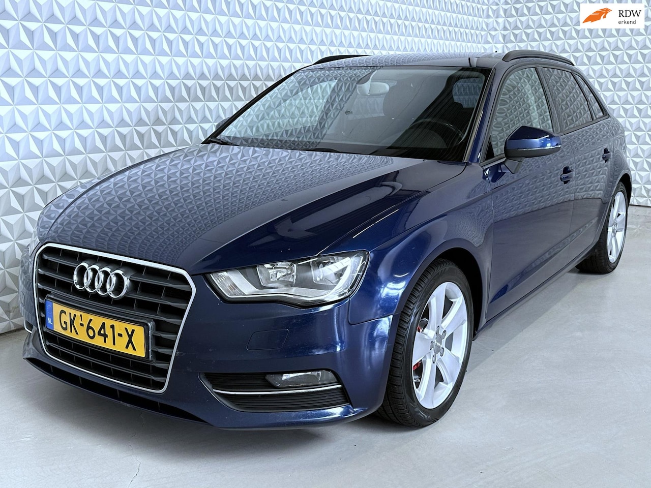 Audi A3 Sportback - 2.0 TDI Ambition Pro Line S 2.0 TDI Ambition Pro Line S *ACTIE!* (2013) - AutoWereld.nl