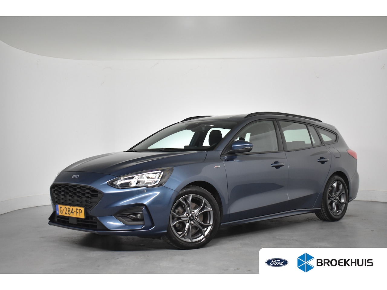 Ford Focus Wagon - 1.0 EcoBoost ST Line Business | Trekhaak | Winter Pack | Navi | Keyles | Clima | Parkeerse - AutoWereld.nl