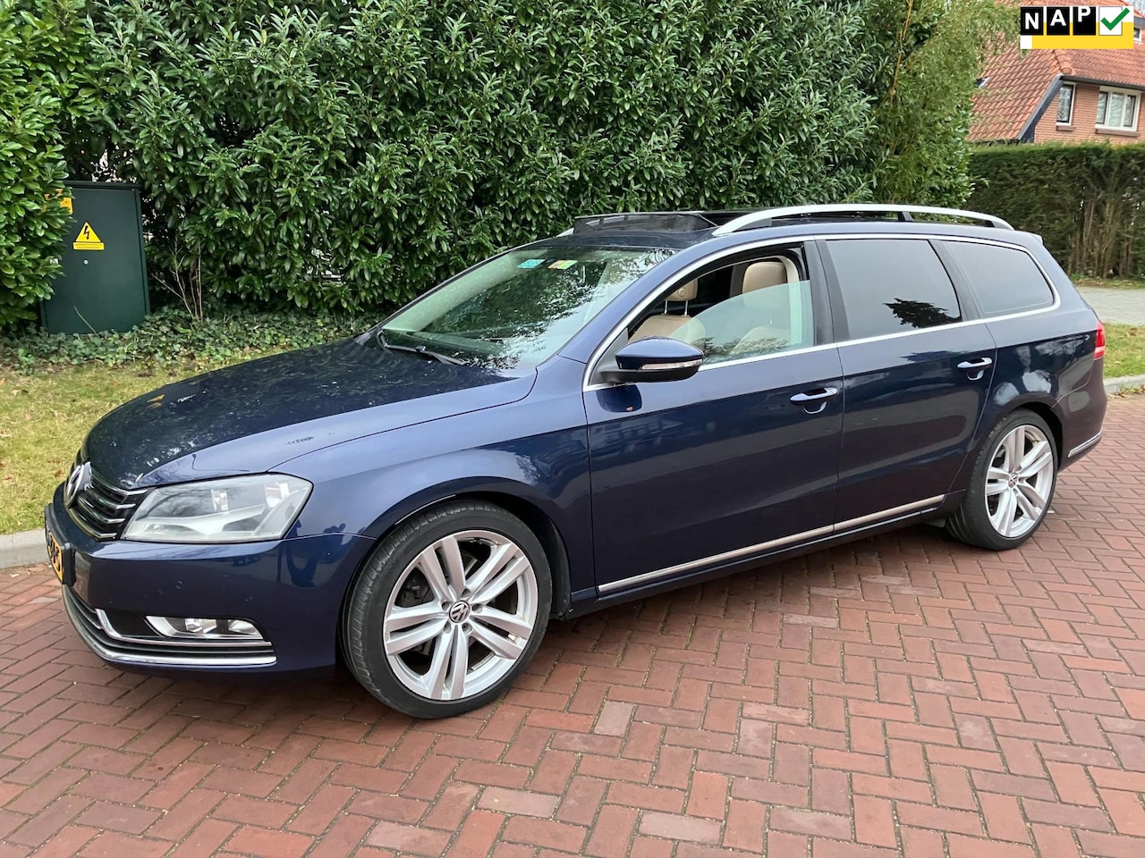 Volkswagen Passat Variant - 1.4 TSI Highline BlueMotion dsg panorama dak hele mooie auto - AutoWereld.nl