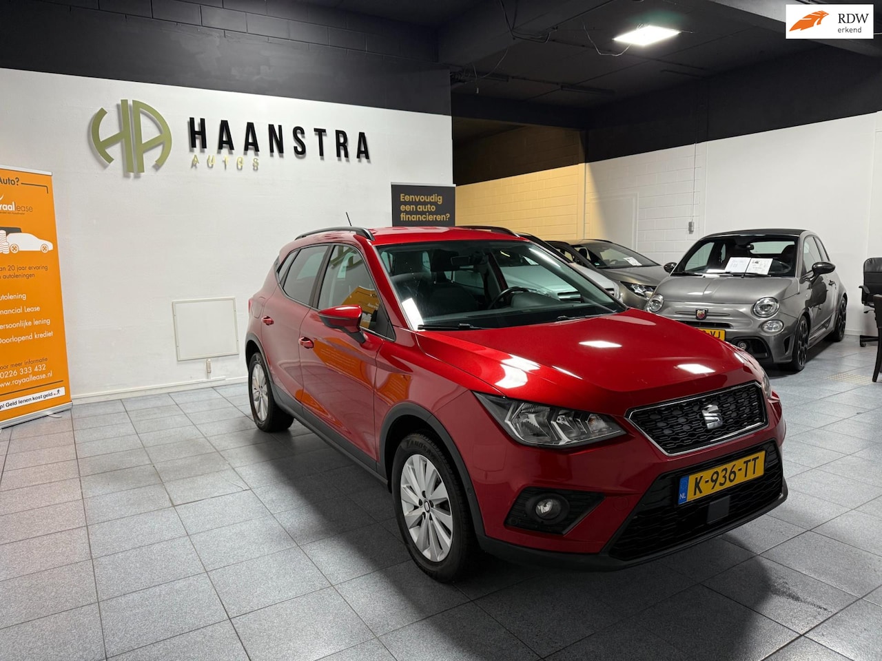 SEAT Arona - 1.0 TSI Xcellence Business Intense Navigatie Apple-Carplay ! - AutoWereld.nl