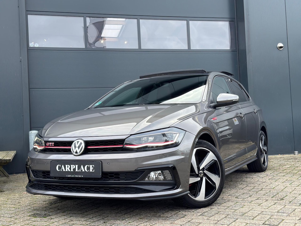 Volkswagen Polo - 2.0 TSI GTI-Beats by dre - AutoWereld.nl