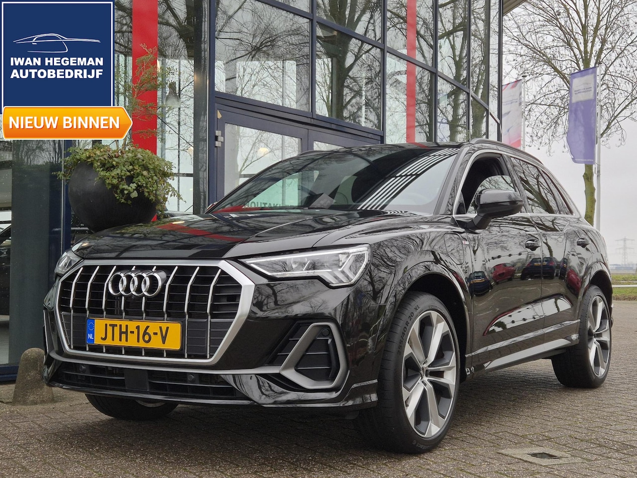 Audi Q3 - 45 TFSI e S edition | Camera rondom | SONOS | Navigatie | Climate Control | Cruise Control - AutoWereld.nl