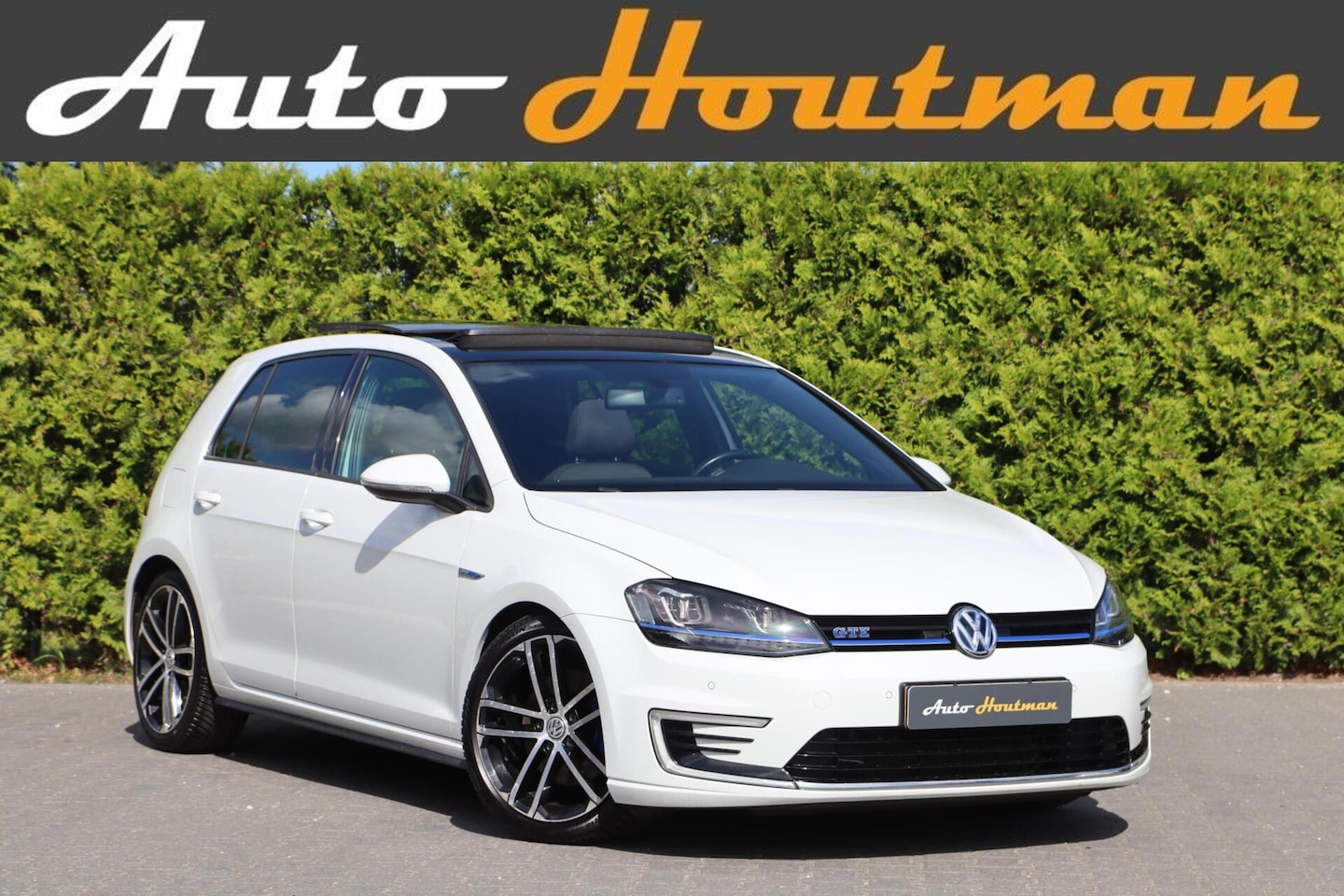 Volkswagen Golf - 1.4 TSI DSG GTE 204 Pk Keyless|Nwe D-riem|PanoSchuifdak|18 Inch|Navi|TRHK|Ecc - AutoWereld.nl