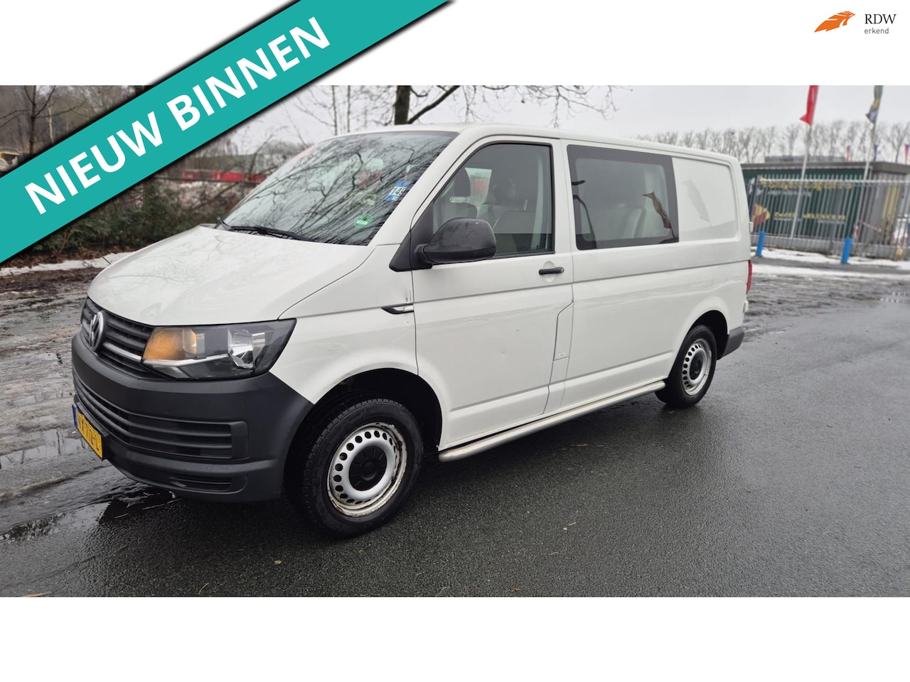 Volkswagen Transporter - 2.0 TDI L1H1 Highline NETTE BUS RIJDT EN SCHAKELT GOED - AutoWereld.nl