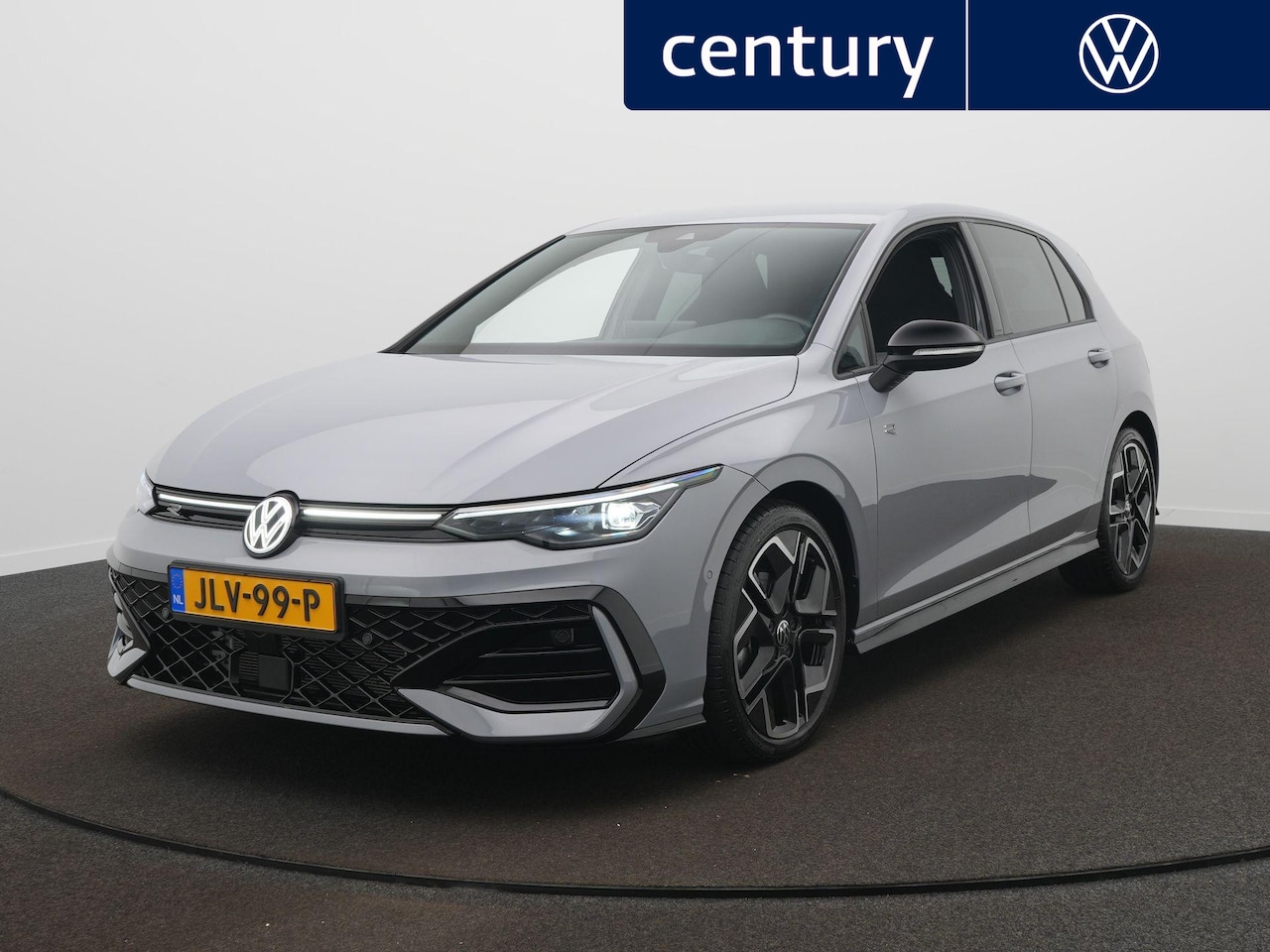 Volkswagen Golf - 1.5 eTSI R-Line Edition Automaat - IQ light - Side Assist - Camera - Stoelverwarming - AutoWereld.nl