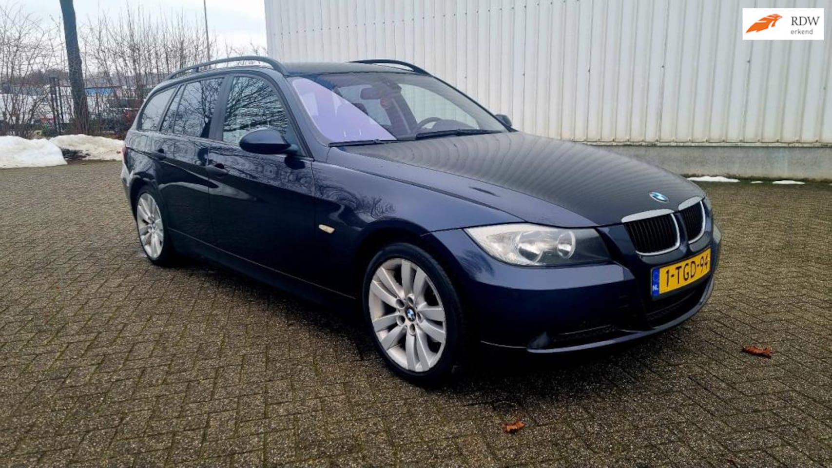 BMW 3-serie Touring - 318i 318i - AutoWereld.nl