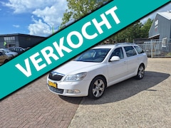 Skoda Octavia Combi - 1.2 TSI Elegance Business Line AUTOMAATBAK NIET GOED