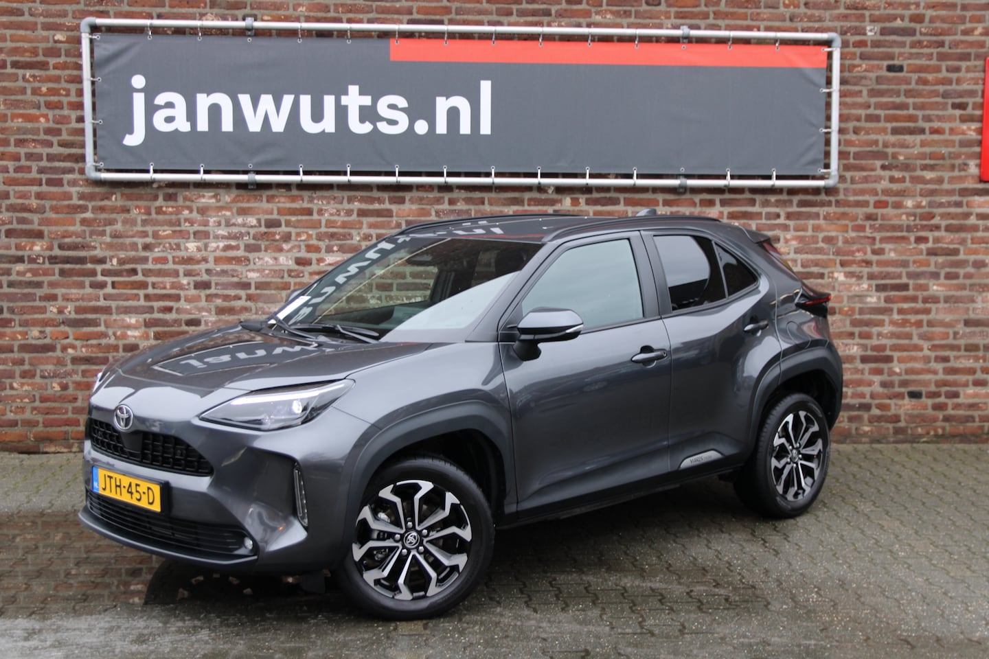 Toyota Yaris Cross - 1.5 Hybrid 115 Dynamic + Comfort Pack - AutoWereld.nl
