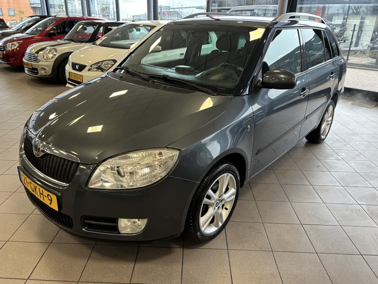 Skoda Fabia Combi - 1.6-16V Sport Climate BJ 2008 !!! - AutoWereld.nl