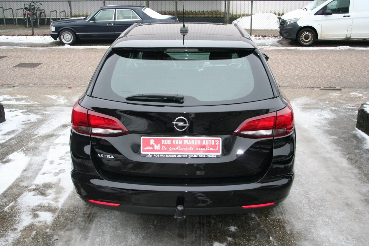 Opel Astra Sports Tourer - 1.2 Business Edition