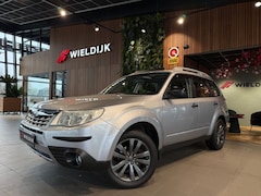 Subaru Forester - 2.0 X Intro pannorama schuifdak trekhaak