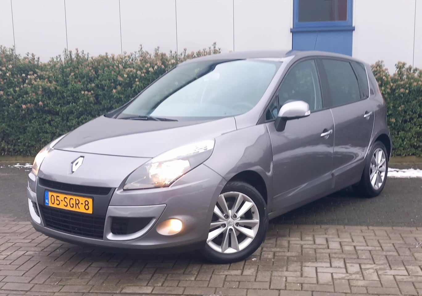 Renault Scénic - 2.0 16V AUTOMAAT Parisienne - AutoWereld.nl