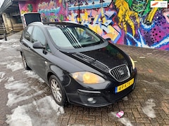 SEAT Altea XL - 1.4 TSI Reference perfect rijdende auto digitale airco navigatie sport velgen boeken aanwe