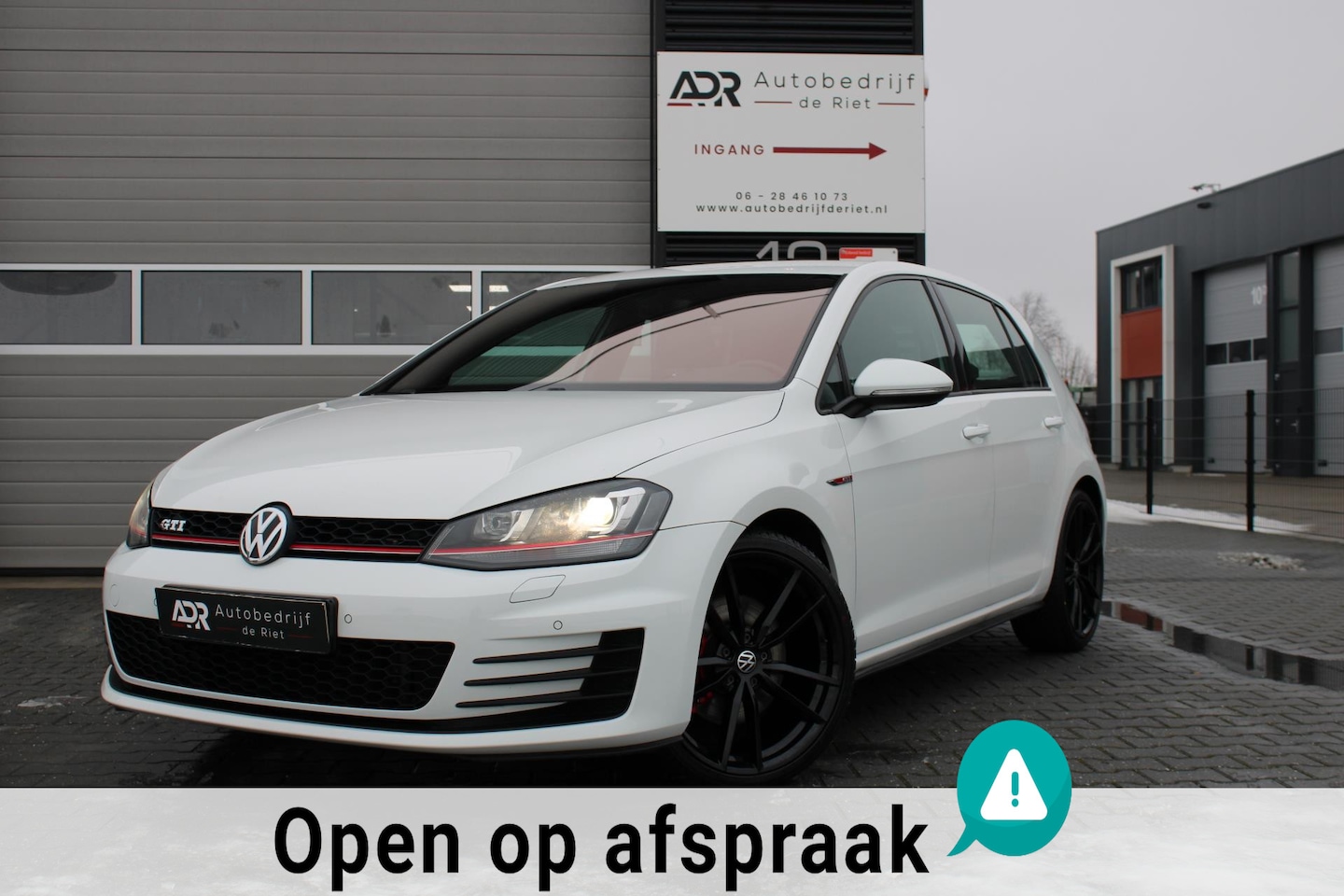 Volkswagen Golf - 2.0 TSI GTI 19'' pretoria/ xenon / stoelver / led achterlichten / navi / nette auto - AutoWereld.nl