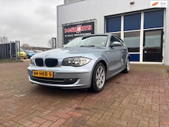 BMW 1-serie - 118i Business Line // Nette Auto
