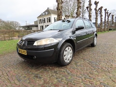 Renault Mégane Grand Tour - 1.6-16V Dynamique Comfort Ecc Cruisecontrol Isofix Trekhaak*Apk t/m 5-3-2026