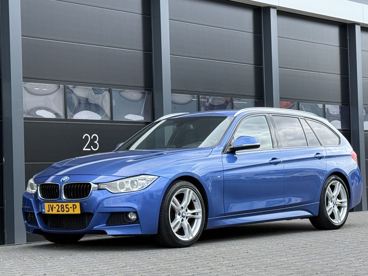 BMW 3-serie Touring - 2.0 318d M-Pakket Clima PDC - AutoWereld.nl