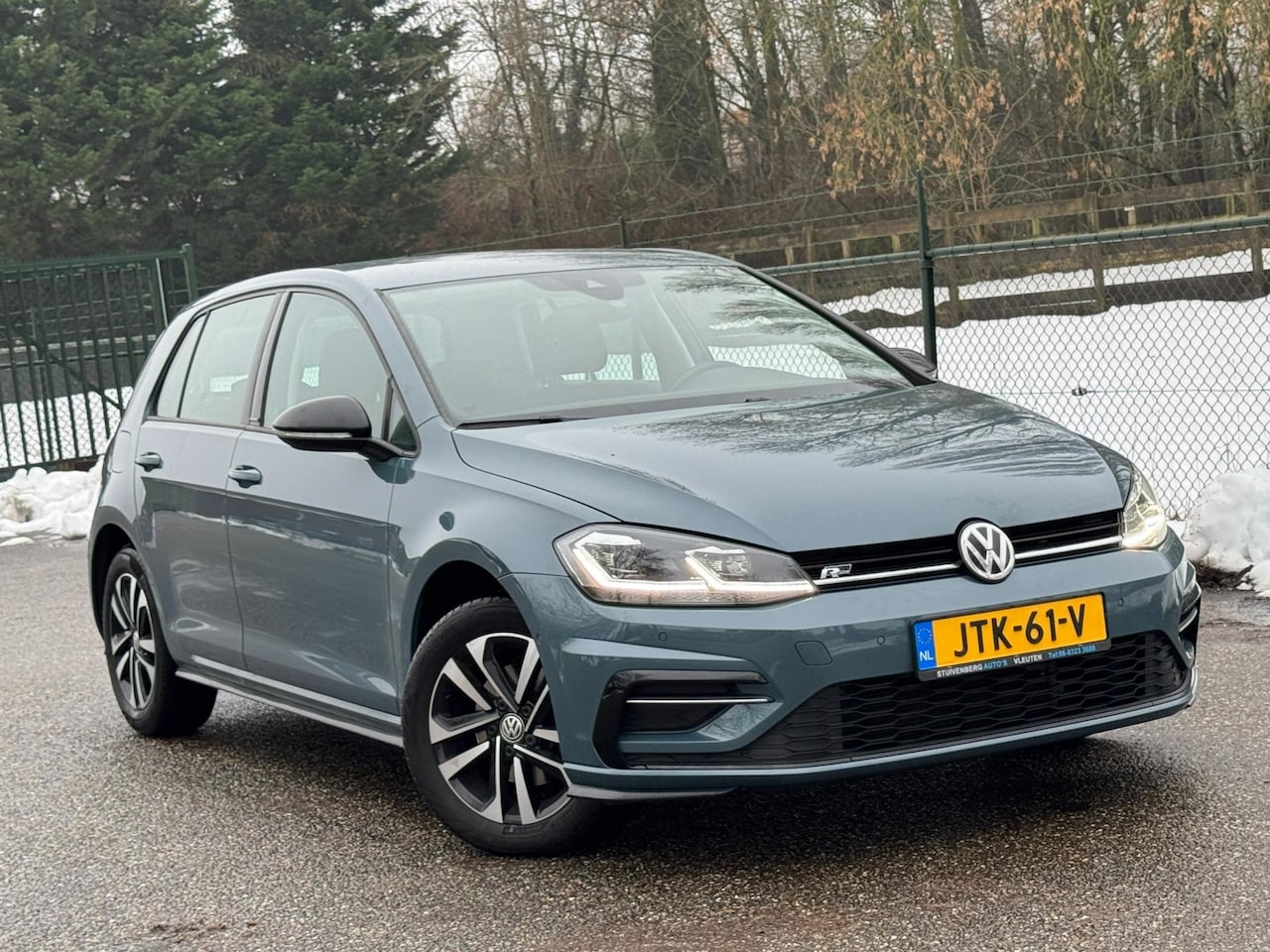 Volkswagen Golf - 1.5 TSI Highline Business R /Automaat/Navi/Camera/Carplay/ - AutoWereld.nl