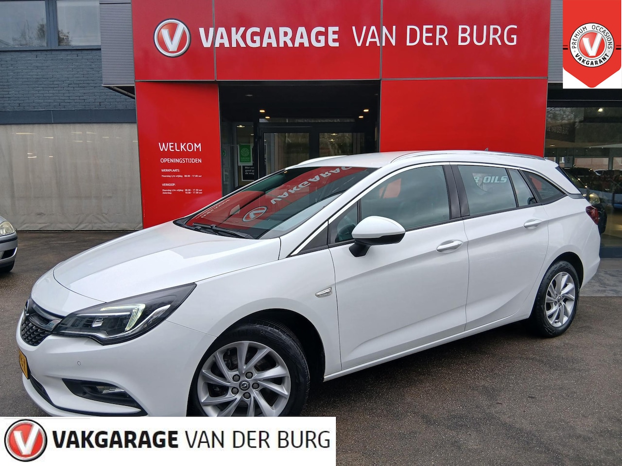 Opel Astra Sports Tourer - 1.0 Turbo Business Executive - AutoWereld.nl