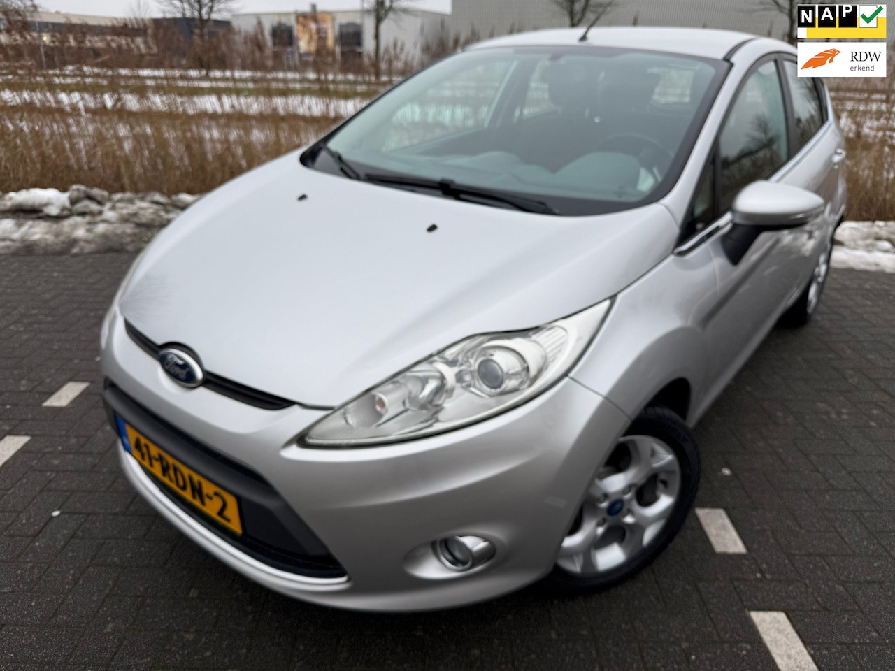 Ford Fiesta - 1.25 Titanium*AIRCIO*APK*NEW APK*NAP*ELKLT-RAAM - AutoWereld.nl