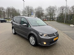 Volkswagen Touran - 1.6 TDI Highline BlueMotion 7p. EX BPM