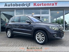 Volkswagen Tiguan - 1.4 TSI R-Line Edition panorama dak/navi/airco/cruise control/achteruitrij camera/top cond