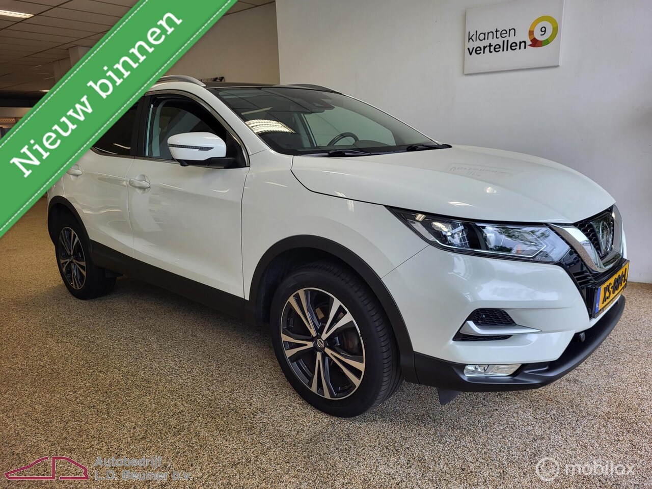 Nissan Qashqai - 1.2 N-Connecta *Design Pack, PANO, NL, RIJKLAARPRIJS!*