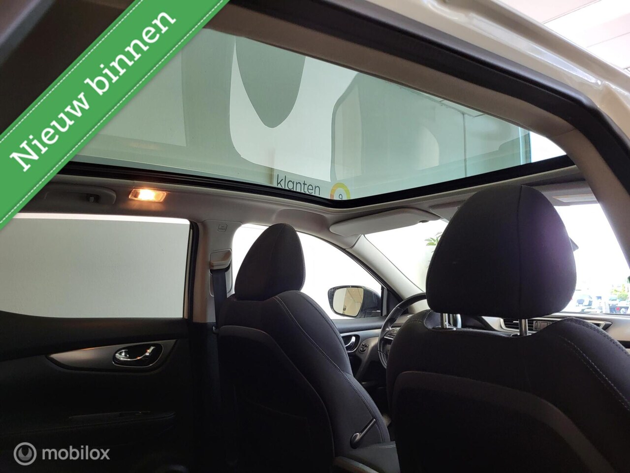 Nissan Qashqai - 1.2 N-Connecta *Design Pack, PANO, NL, RIJKLAARPRIJS!*