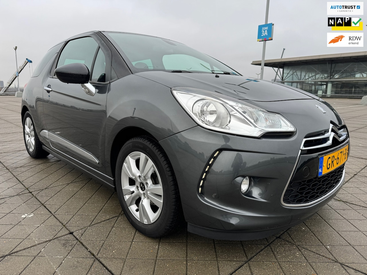 DS 3 - 1.2 PureTech Business CRUISE CLIMA NAP TREKHAAK MMEDIA - AutoWereld.nl