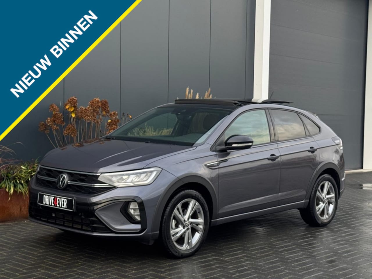 Volkswagen Taigo - 1.0 TSI 3x R-Line PANO PDC LED APPLE CARPLAY SPORTVELGEN - AutoWereld.nl