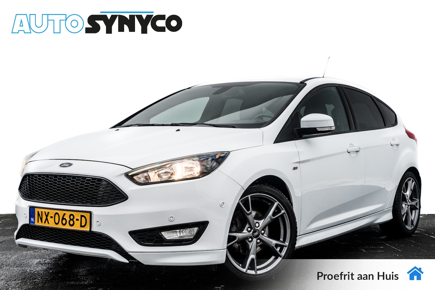 Ford Focus - 1.0 ST-Line | 18 inch LMV | Carplay | Verw. Voorruit | Getint Glas | Climatronic | PDC - AutoWereld.nl