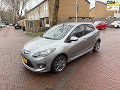 Mazda 2 - 2 Airco / 84.000 NAP / Nieuw APK / Stoelverwarming