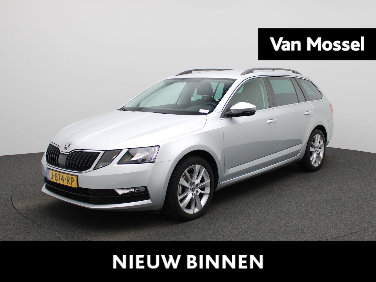 Skoda Octavia Combi - 1.5 TSI Greentech Business Edition | AUTOMAAT | STOELVERWARMING | APPLE CARPLAY - ANDROID - AutoWereld.nl