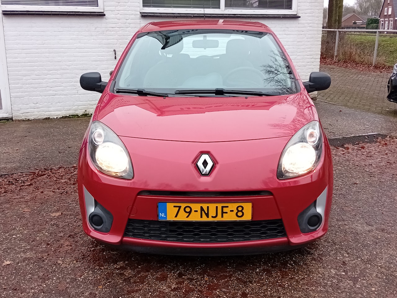 Renault Twingo - 1.2-16V Authentique - AutoWereld.nl
