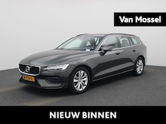 Volvo V60 - 2.0 B4 Momentum Business | AUTOMAAT | ELEKTRISCHE KOFFERKLEP | STUURVERWARMING | STOELVERW