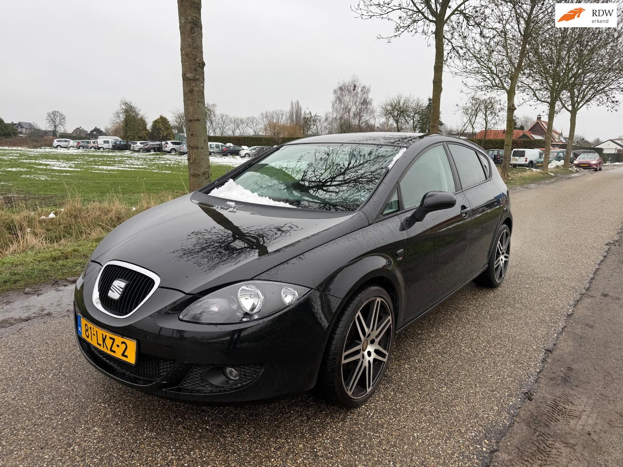 SEAT Leon - 1.8 TFSI Stylance 1.8 TFSI Stylance - AutoWereld.nl