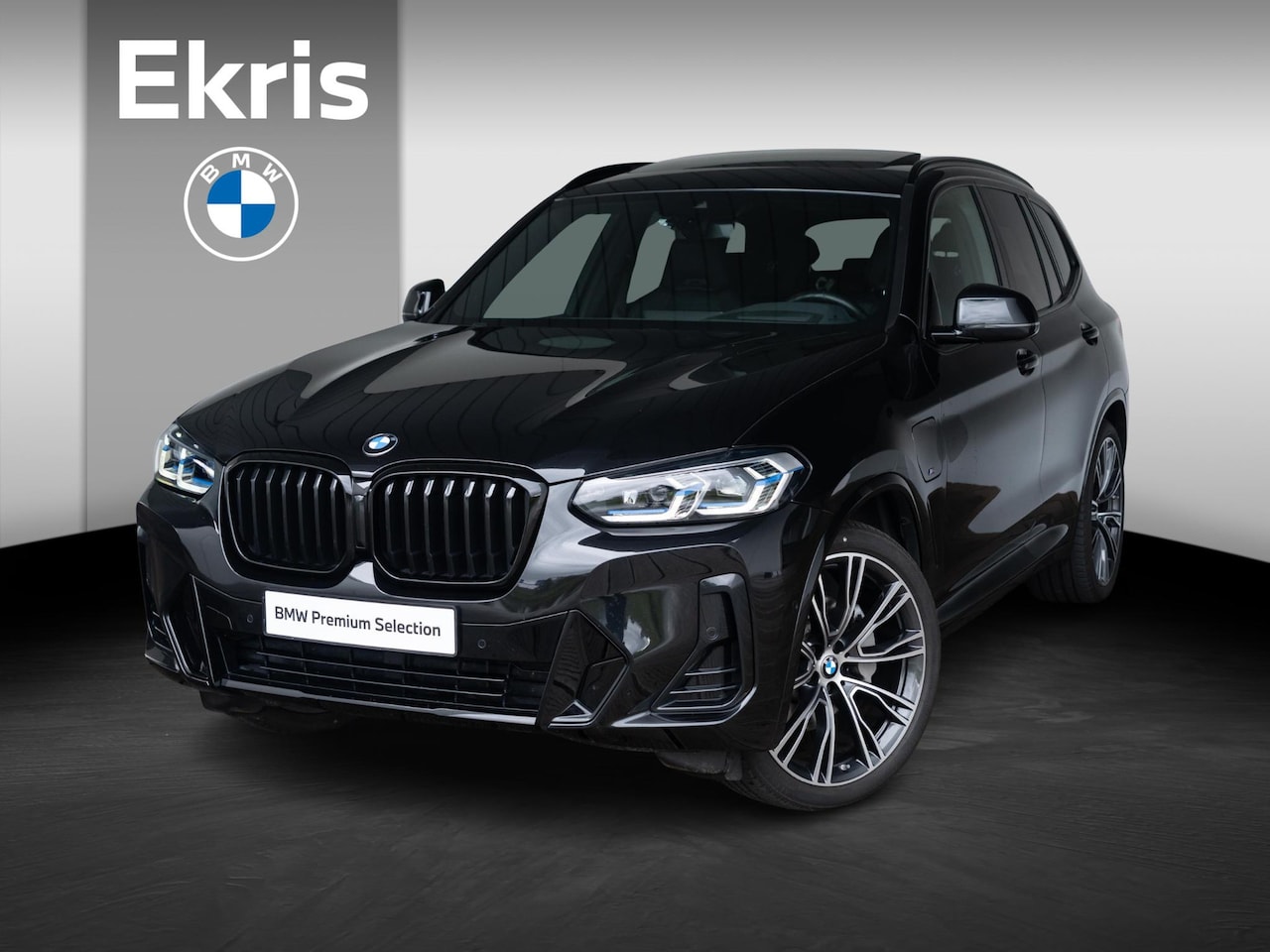 BMW X3 - xDrive30e | M Sportpakket | M Sport Stoelen  | Head-Up Display | Panoramadak | Stuurwielra - AutoWereld.nl
