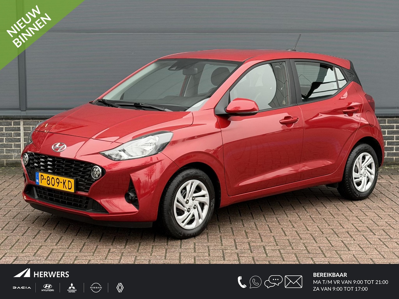 Hyundai i10 - 1.0 Comfort / 1e Eigenaar / Dealer Onderhouden / NL Auto / Parkeersensoren Achter / Naviga - AutoWereld.nl