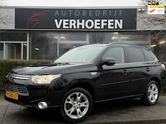 Mitsubishi Outlander - 2.0 PHEV Instyle+ - PANORAMADAK - CLIMATE CONTROL - NAVIGATIE - LANE ASSIST - STOELVERWARM