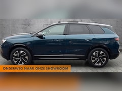 Opel Grandland - 1.6 Turbo Plug-in-Hybrid Ultimate l Pano l Trekhaak l Focal Sound l HUD l 20 Inch