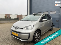 Volkswagen Up! - Active 1.0 Bluemotion Lane assist | Climate