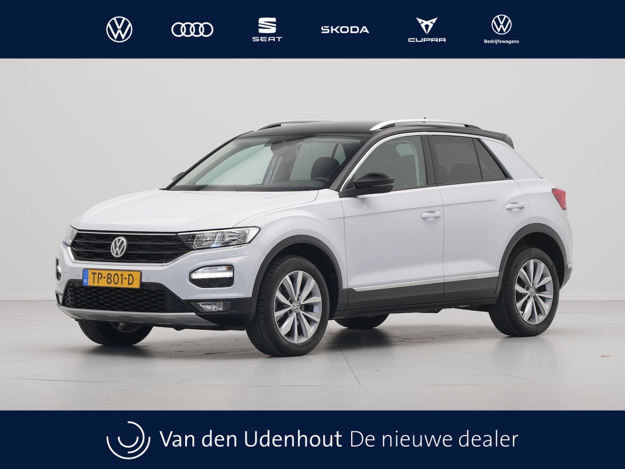 Volkswagen T-Roc - 1.0 TSI 115pk Style Navigatie Trekhaak Acc Virtual cockpit Pdc 17 - AutoWereld.nl