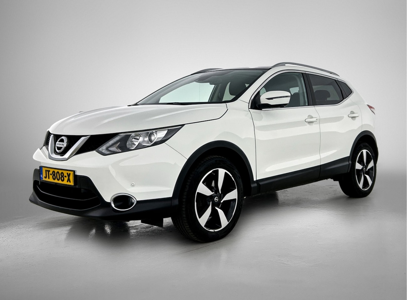 Nissan Qashqai - 1.2 N-Connecta | Panoramadak | - AutoWereld.nl
