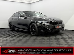 BMW 3-serie - 318i 360 Camera, Navi, Sfeerverlichting, Keyless start, Head-up display, Cruise control