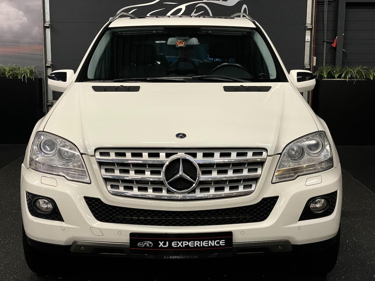 Mercedes-Benz M-klasse - 280 CDI GLASDAK APPLE CARPLAY YOUNGTIMER - AutoWereld.nl