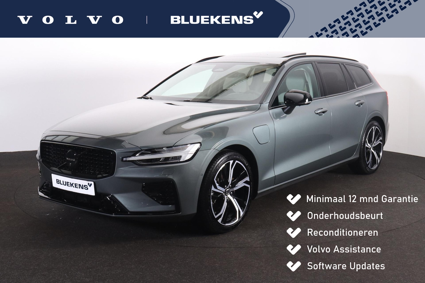 Volvo V60 - T8 Recharge AWD Ultra Dark - Panorama/schuifdak - IntelliSafe Assist & Surround - 360º Cam - AutoWereld.nl